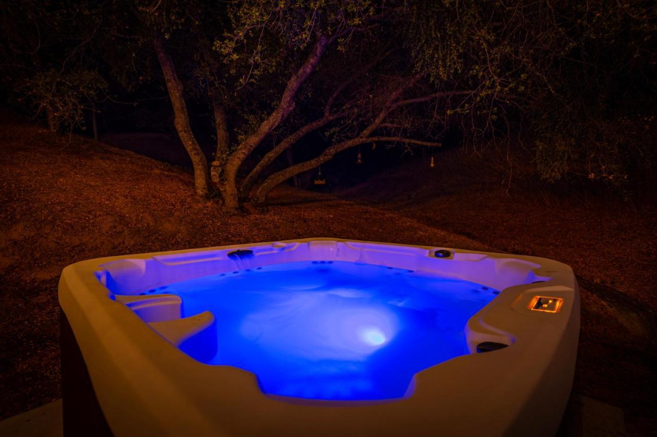 Mountain Majesty With Hot Tub, Pool Table, Generator, Ev Hookup Villa Oakhurst Bagian luar foto